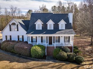 249 Oconee Ln, Commerce, GA 30529