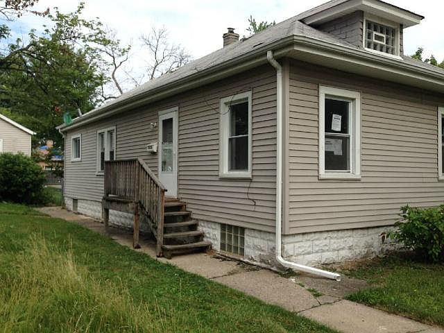 1st image of 15226 Marshfield Ave