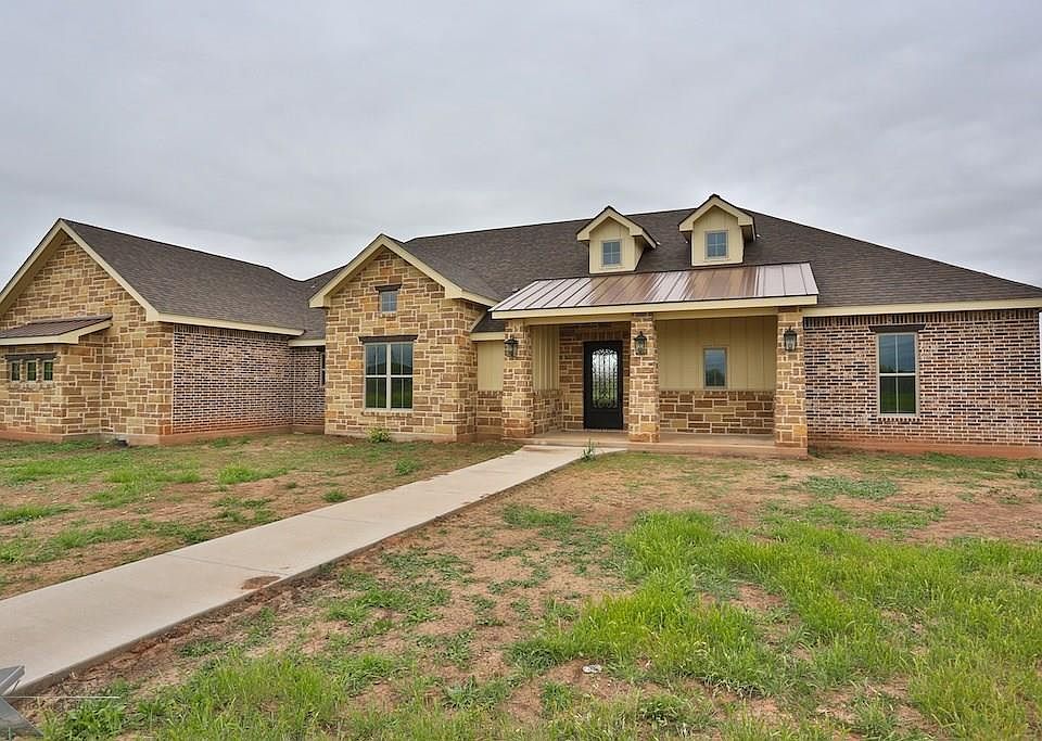 1st image of 118 Contera Ct