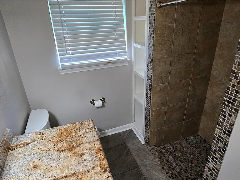11507 Marrs Dr — Photo 21
