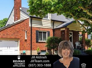 209 E Dorothy Ln, Dayton, OH 45419