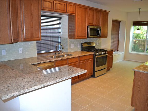2nd image of 11502 Chaucer Dr