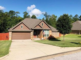 3720 Golden Rod Ln, Huntsville, TX 77340