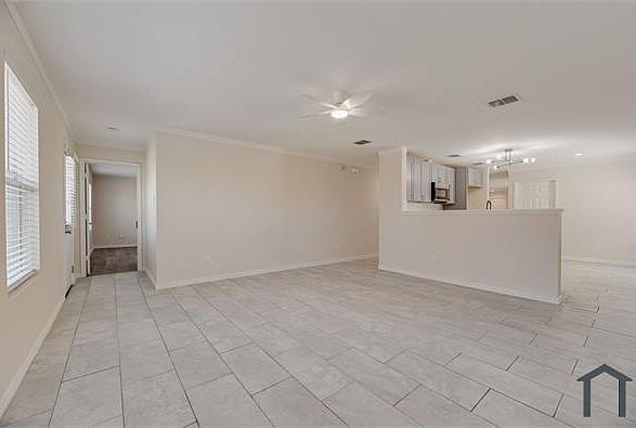 1st image of 1401 Sun Breeze Dr