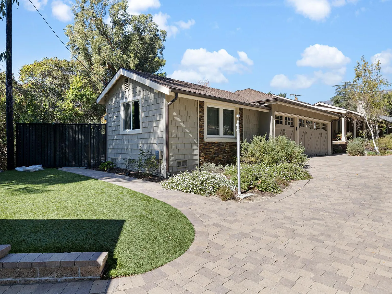 Invale Dr, Glendale — Photo 2