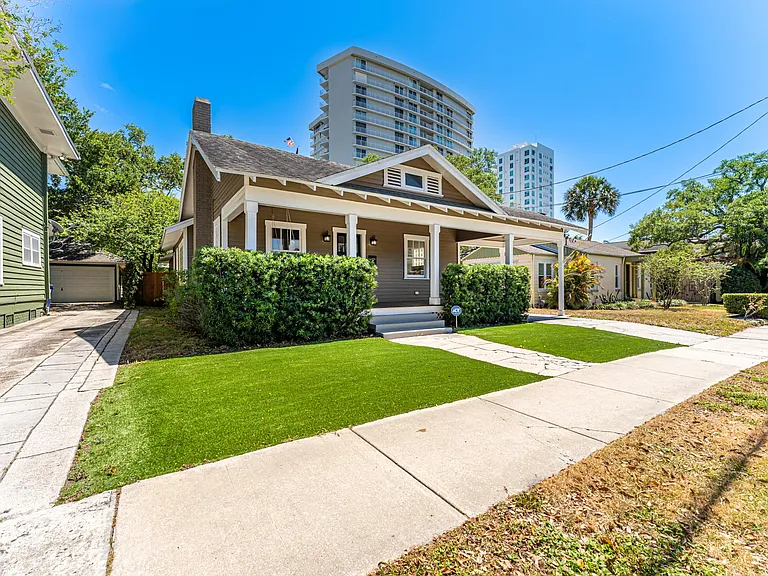 2512 W Palm Dr — Photo 9