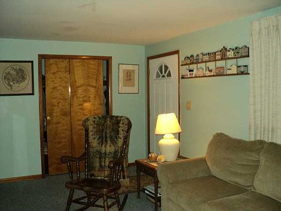 5th image of 1009 Donald Dr