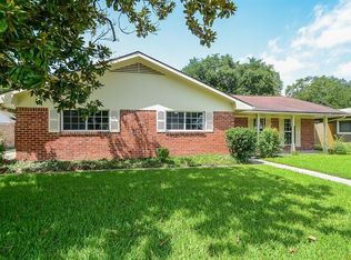 5923 Lattimer Dr, Houston, TX 77035