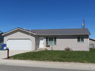 145 E 2nd St, Lovell, WY 82431