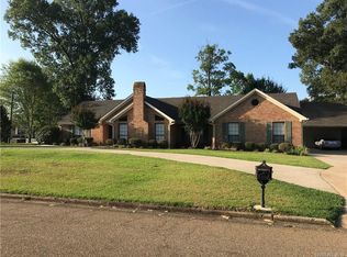 1008 Ridgewood Cir, Minden, LA 71055