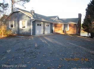 536 Lakeside Ln, Sanford, NC 27332