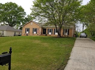 2611 Merrywood Rd, Charlotte, NC 28210