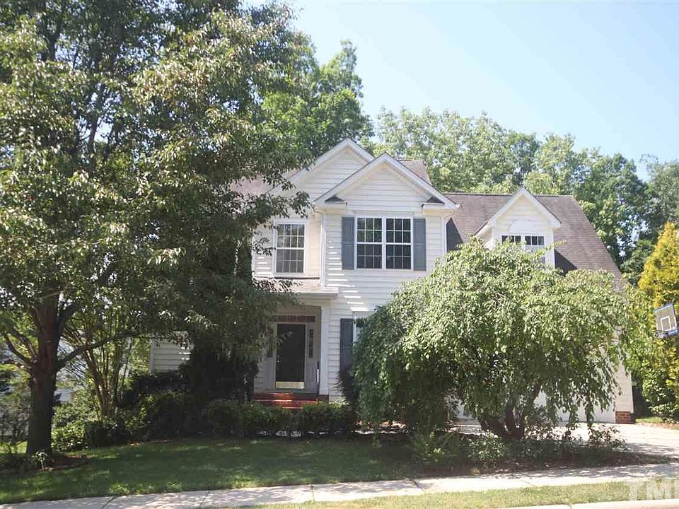1st image of 404 Somersview Dr