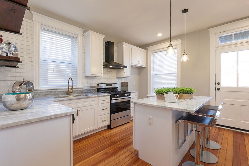 1st image of 4209 Hartford St #4209