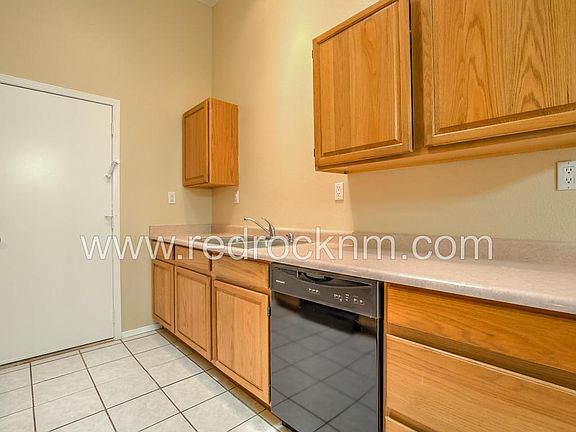 5th image of 7220 Bobwhite Ln NE