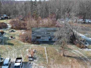 375 Pickford Rd, Smiths Creek, MI 48074