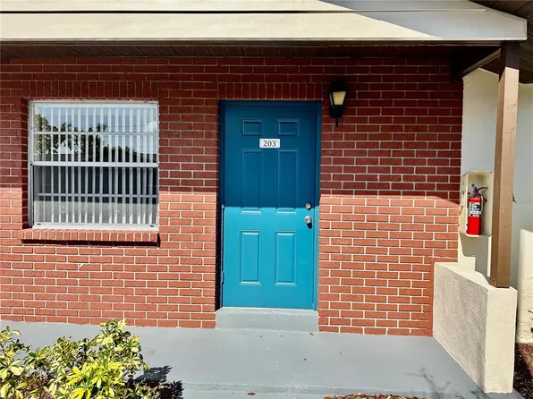 24862 Us Highway 19 N APT 203, Clearwater, FL 33763