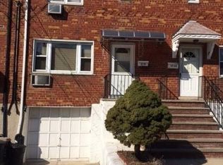 52-70 71st St, Flushing, NY 11378