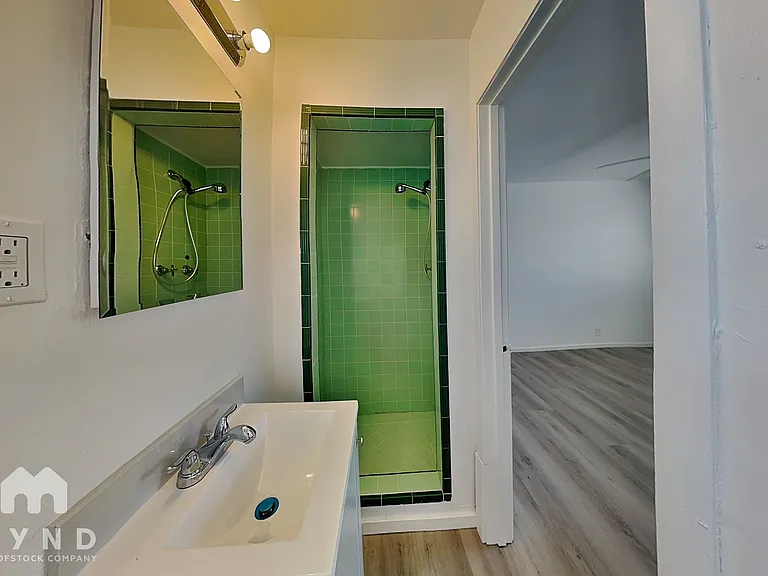 538 Madison Ave #5 — Photo 6