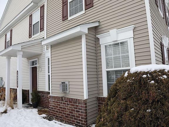 4th image of 10991 Oak Grove Cir Unit F