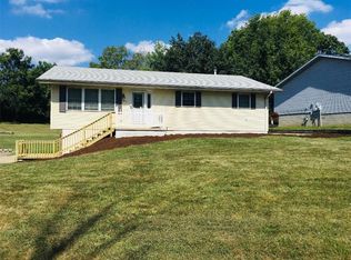 3724 E Lake Shore Dr, Decatur, IL 62521