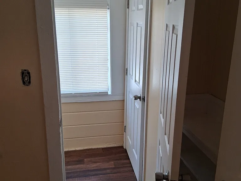4461 Haines Rd N #4 — Photo 9