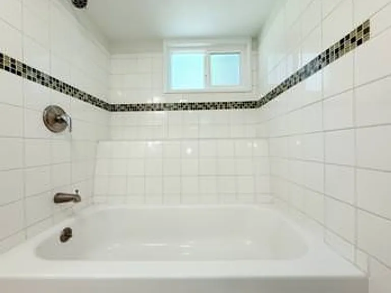 652 E Roosevelt Ave — Photo 15