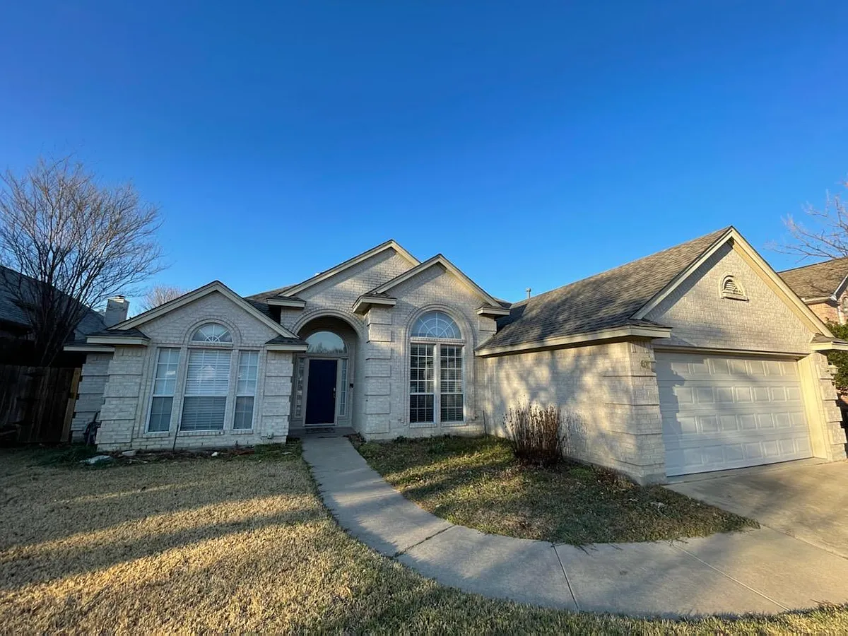 Building Photo - 708 Bent Tree Ct