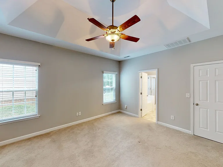 8321 Suttonview Dr — Photo 23