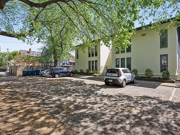 4th image of 412 N Alfred St APT 1