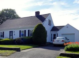1 Violet Rd, Peabody, MA 01960