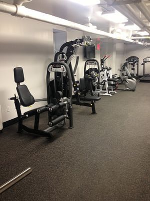 5th image of 227 E 66th St #201