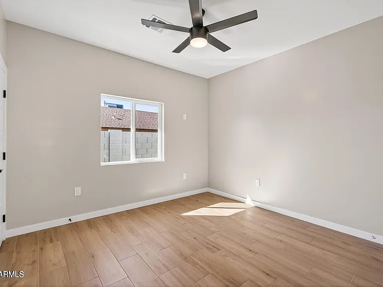 739 S Central Ave #2 — Photo 23