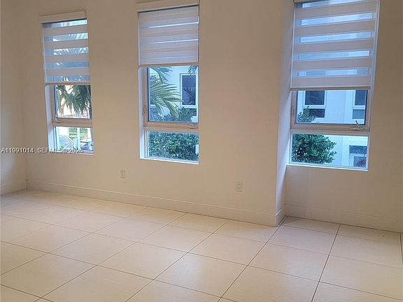 3rd image of 9133 NW 33rd St