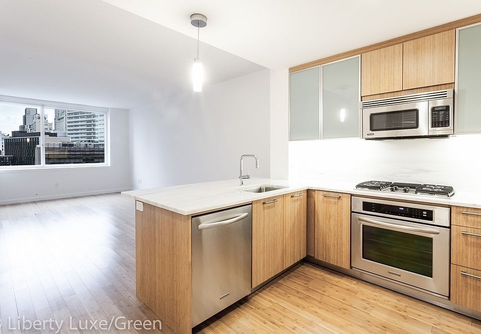 1st image of 300 N End Ave APT 9b