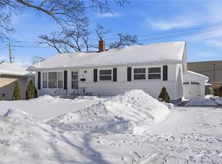 77 Jacobson Ave, Saint Catharines, ON L2T3A2