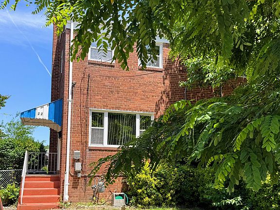2nd image of 22 Underwood Pl