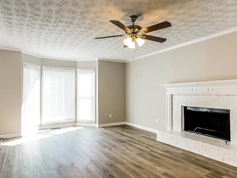 2156 Shillings Chase Dr — Photo 6
