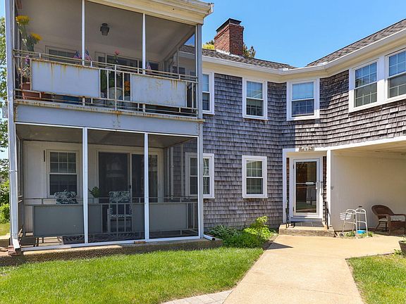 2nd image of 221 Upper County Road UNIT 106