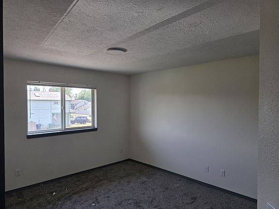 5th image of 264 Ecols St S #3