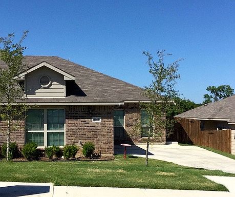 1st image of 1006 Newcastle Dr