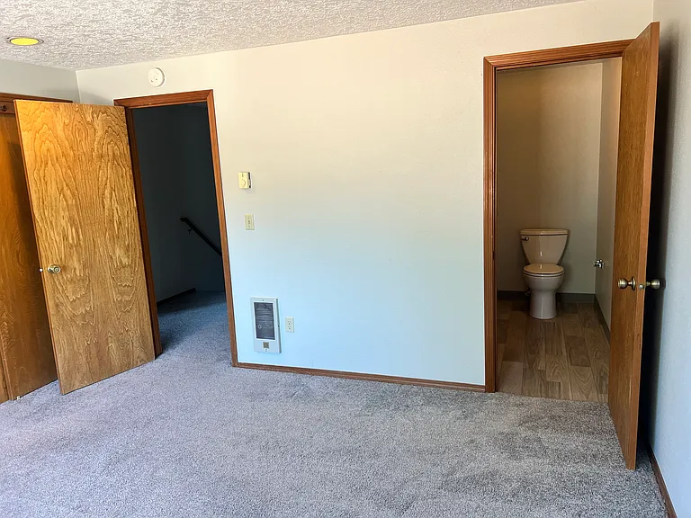 37 SE 53rd Ave — Photo 9