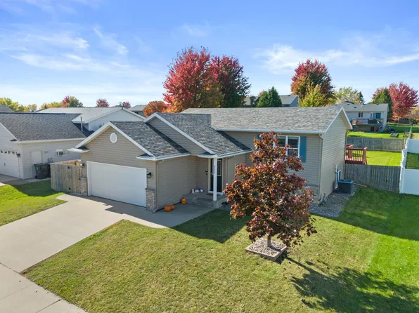 5299 56th Ave NW, Rochester, MN 55901