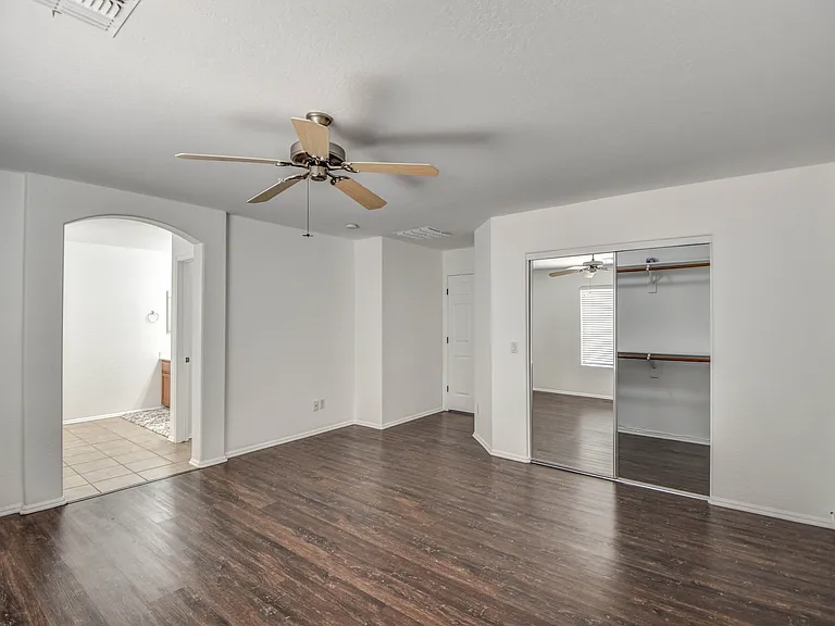 4937 W Nancy Ln — Photo 13