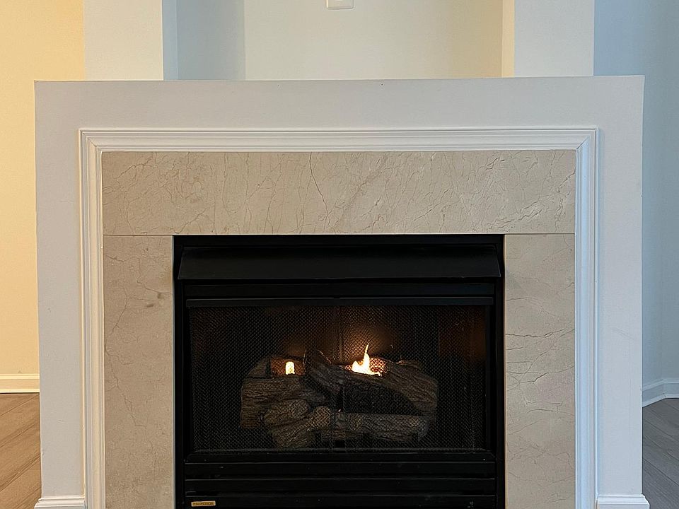 1st floor fireplace