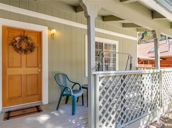 833 E Angeles Blvd, Big Bear City, CA 92314