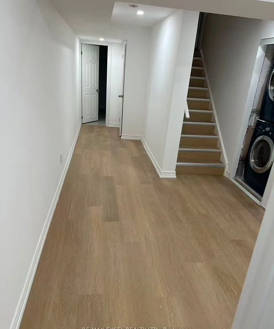 2 bed, $1,550 — Photo 2