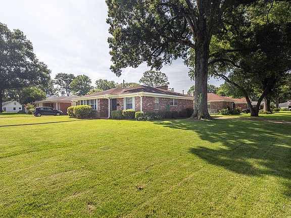 3rd image of 5153 Helene Rd
