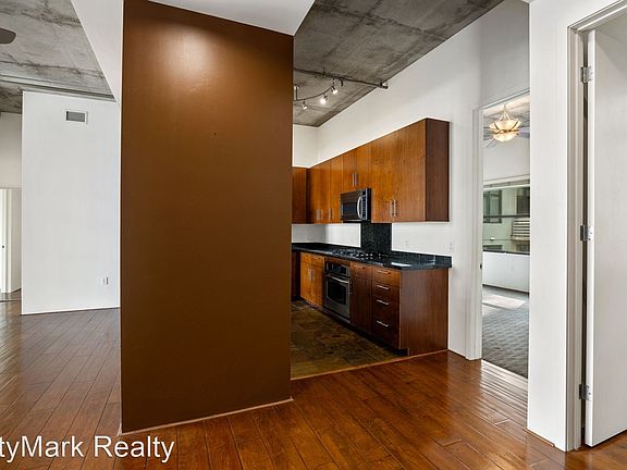 5th image of 1050 Island Ave Unit 318