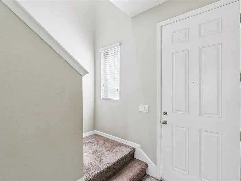 618 Merry Brook Cir — Photo 8